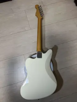 FENDER JAPAN JAZZMASTER