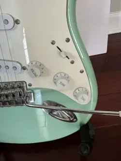 SERIES STRAT STRING