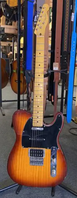 USED FENDER MODERN PLAYER TELECASTER HONEY BURST ELECTRIC GUITAR