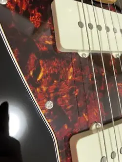 FENDER MADE IN JAPAN HYBRID II JAZZMASTER