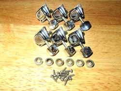 1973 CHROME TRAPEZOID