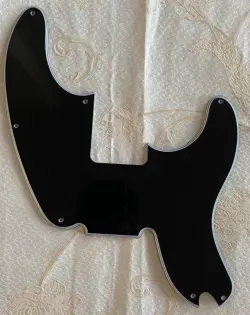 PICK FITS FENDER TELECASTER PRECISION BASS GUITAR PICKGUARD,5 PLY BLACK