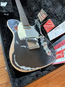 2022 FENDER JOE STRUMMER TELECASTER - ROAD WORN RELIC BLACK