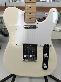 FENDER JAPAN TL-43 USED BASSWOOD BODY MAPLE NECK MAPLE FINGERBOARD W/GIG CASE