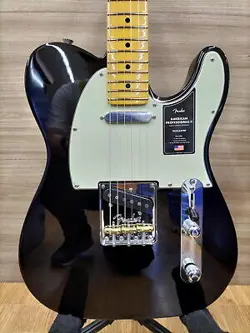 FENDER USA AM PROII TELECASTER USED 2022 ALDER BODY MAPLE FINGERBOARD W/HARDCASE