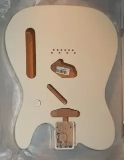FENDER MIM