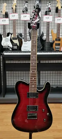 FENDER SPECIAL EDITION CUSTOM TELECAS ELECTRIC GUITAR