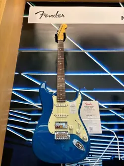 FENDER 2024 COLLECTION MADE IN JAPAN HYBRID II STRATOCASTER HSS