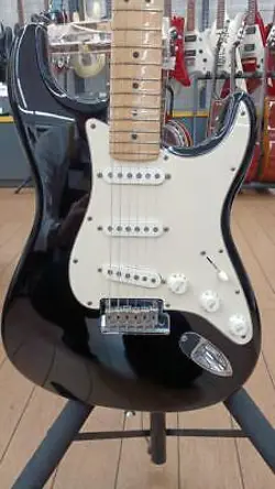FENDER USA AM STD STRATOCASTER ELECTRIC GUITAR