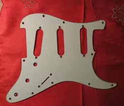 70S 1973 VINTAGE FENDER STRATOCASTER PICKGUARD