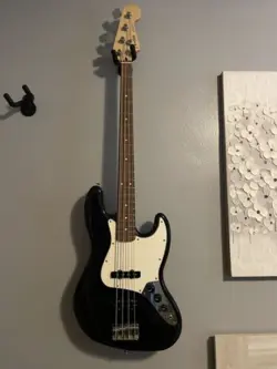 2022 FENDER PLAYER JAZZ BASS