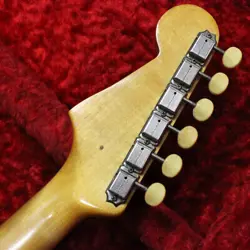 MADE BY FENDER DUO SONIC RED 1964 SAFE DELIVERY FROM JAPAN