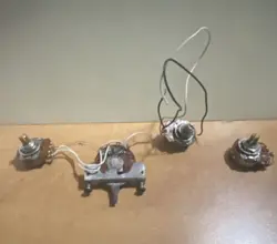 VOLUME/TONE POTS AND