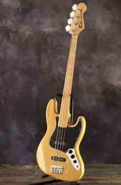 ELECTRIC BASS GUITAR FENDER MADE IN JAPAN TRADITIONAL 70S JAZZ NATURAL