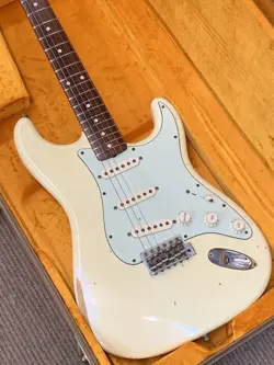 [USED] 1961 STRATOCASTER