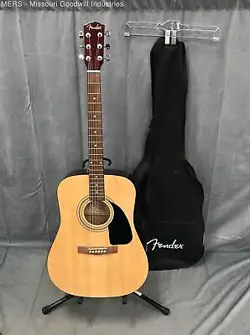 FENDER ACOUSTICS ACOUSTIC GUITAR WITH CASE