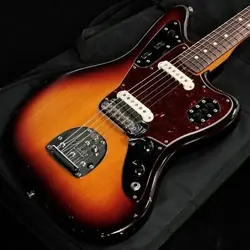 FENDER AMERICAN VINTAGE 62 JAGUAR 3-COLOR SUNBURST 2012 USED ELECTRIC GUITAR