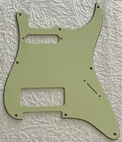 NEW GREAT-FOR FENDER 8 HOLE STRATOCASTER WITH P90 PICKUP GUITAR PICKGUARD GREEN