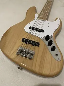 ELECTRIC BASS GUITAR FENDER JB75 NATURAL MADE IN JAPAN WITH PICKGUARD