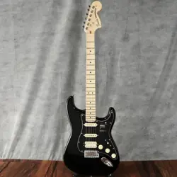 FENDER / AMERICAN PERFORMER STRATOCASTER HSS MAPLE FINGERBOARD BLACK