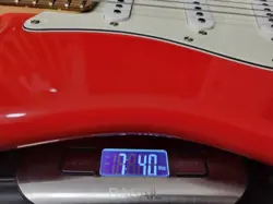 FENDER STRATOCASTER FIESTA