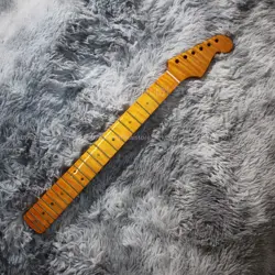 STRATOCASTER FLAME NORTH