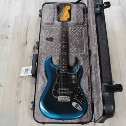 FENDER AMERICAN PROFESSIONAL II STRATOCASTER HSS GUITAR, ROSEWOOD, DARK NIGHT