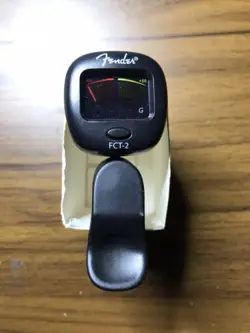 FENDER FCT-2 CLIP ON GUITAR TUNER