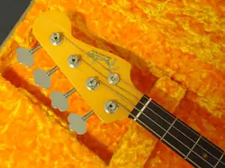 FENDER AMERICAN VINTAGE II 1960 PRECISION BASS DAPHNE BLUE