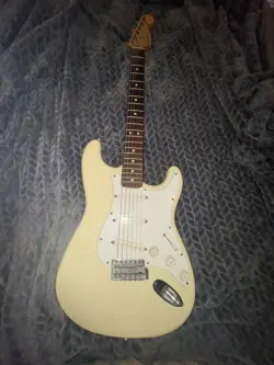 WORLD STRATOCASTER