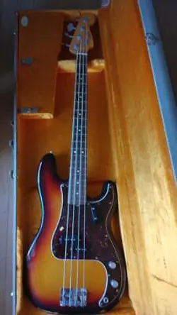 FENDER AMERICAN VINTAGE PRECISION BASS / ELECTRIC BASS GUITAR W/ HC MADE IN USA