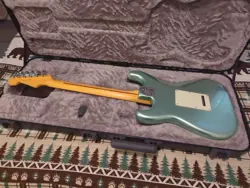 FENDER AMERICAN PROFESSIONAL II STRATOCASTER, MYSTIC SURF GREEN