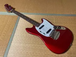 FENDER JAPAN MG69 MUSTANG MH ELECTRIC GUITAR CAR USED FROM JAPAN