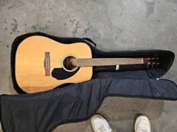 FENDER CD-60S DREADNOUGHT ACOUSTIC GUITAR NATURAL W/ CASE