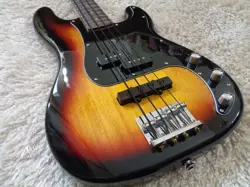 2018 FENDER SQUIER VINTAGE MODIFIED PRECISION PJ BASS GUITAR 3-TONE SUNBURST.