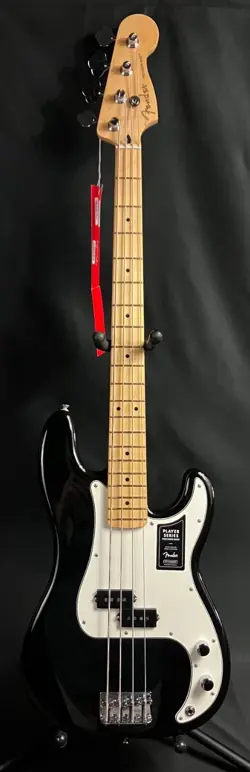 FENDER PLAYER PRECISION BASS 4-STRING BASS GUITAR GLOSS BLACK FINISH