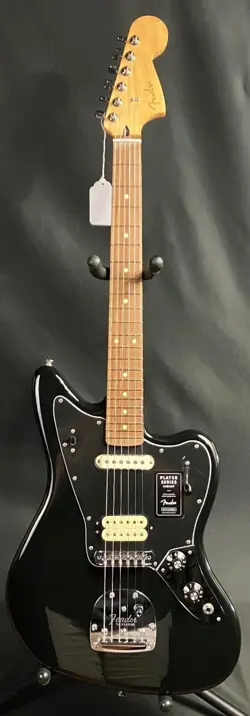 FENDER PLAYER JAGUAR ELECTRIC GUITAR GLOSS BLACK FINISH