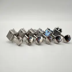 FENDER ROAD WORN VINTAGE-STYLE TUNERS 24095