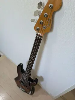 FENDER AMERICAN VINTAGE PRECISION BASS