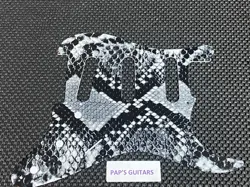 8-HOLE 1-PLY SNAKESKIN