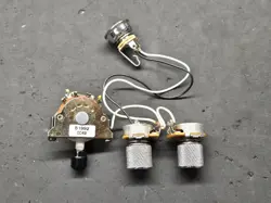 FENDER VINTERA REISSUE