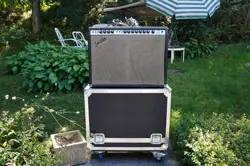 GUITAR AMPLIFIER ATA