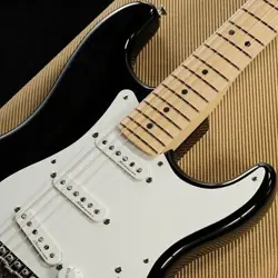 FENDER ERIC CLAPTON STRATOCASTER BLACK 2004