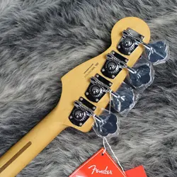 FENDER PLAYER II JAZZ BASS CORAL RED