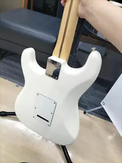 FENDER MEXICO ST2013 ELECTRIC GUITAR