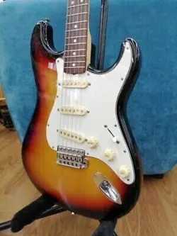 FENDER JAPAN ST-50 ELECTRIC GUITAR STRATOCASTER SUNBURST 2006-2008 USED
