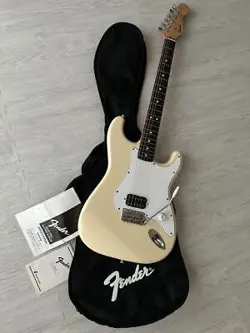 FENDER JAPAN / ELECTRIC GUITAR W/ ORIGINAL SC MADE IN JAPAN