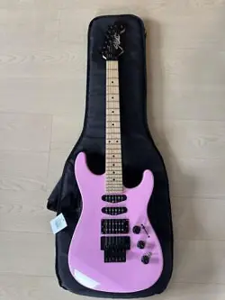 FENDER HM STRAT / ELECTRIC GUITAR