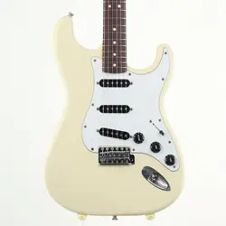 FENDER JAPAN ST72-58US VINTAGE WHITE (2000S)