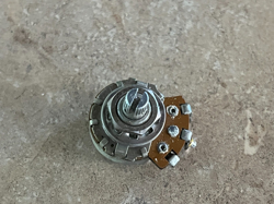 POT 250K STRATOCASTER